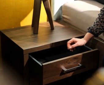 Video nocny stolik E45